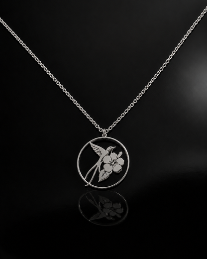 Collier paille en queue et hibiscus