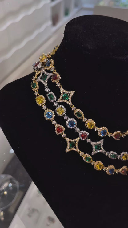 Collier travaillé